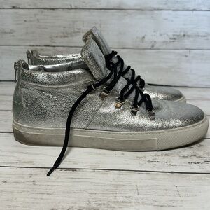 P448 Hightops womens Skate Metallic Silver Lace Up Sneakers Zip Back Size 10